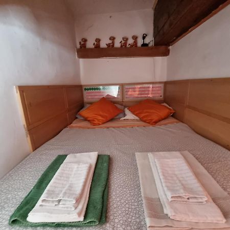 La Sede Dell'Arte Monolocale Studio E Camere In Torre Medievale Vicino A Duomo E Piazza Signoria Флоренция Экстерьер фото