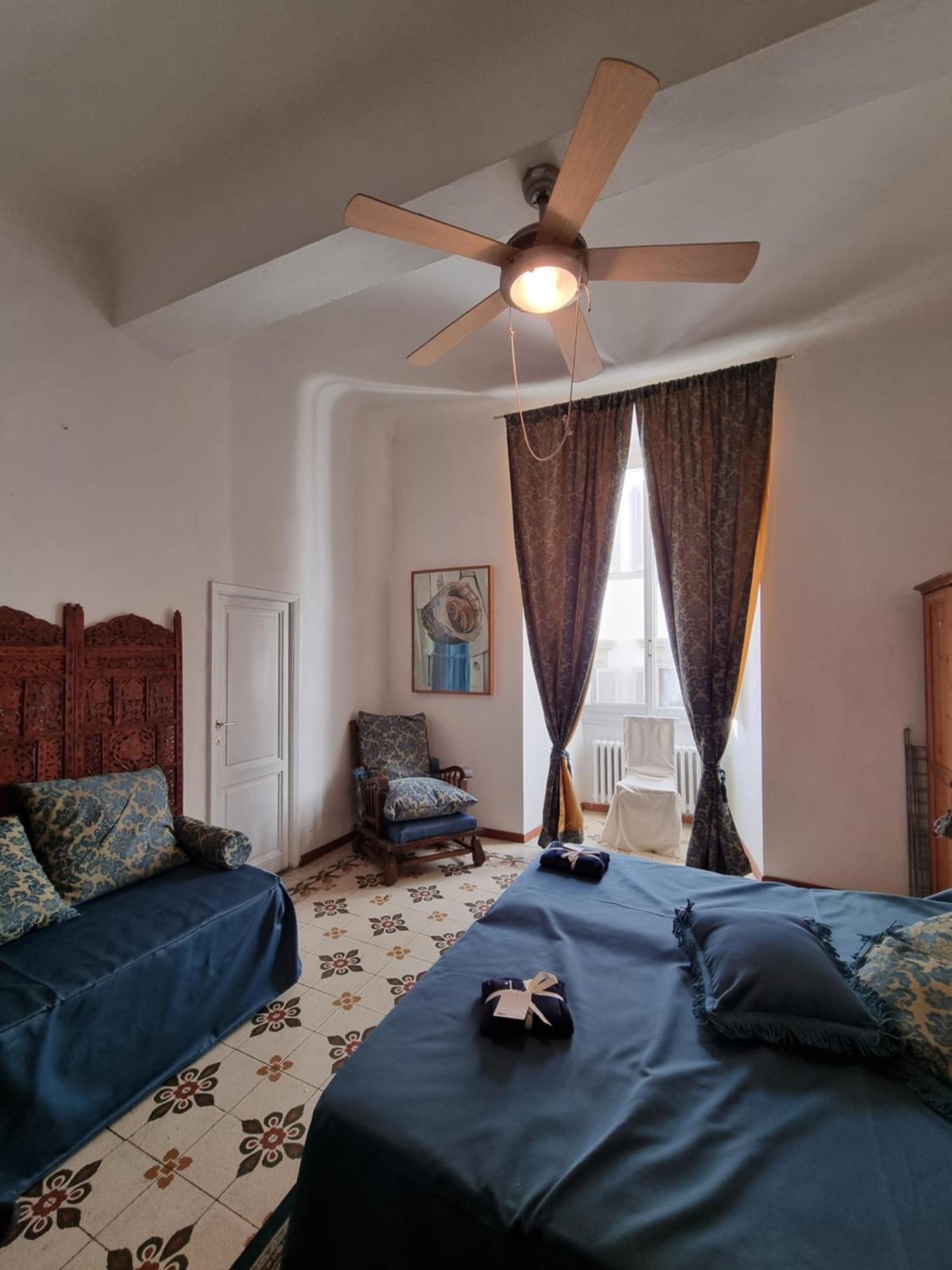 La Sede Dell'Arte Monolocale Studio E Camere In Torre Medievale Vicino A Duomo E Piazza Signoria Флоренция Экстерьер фото