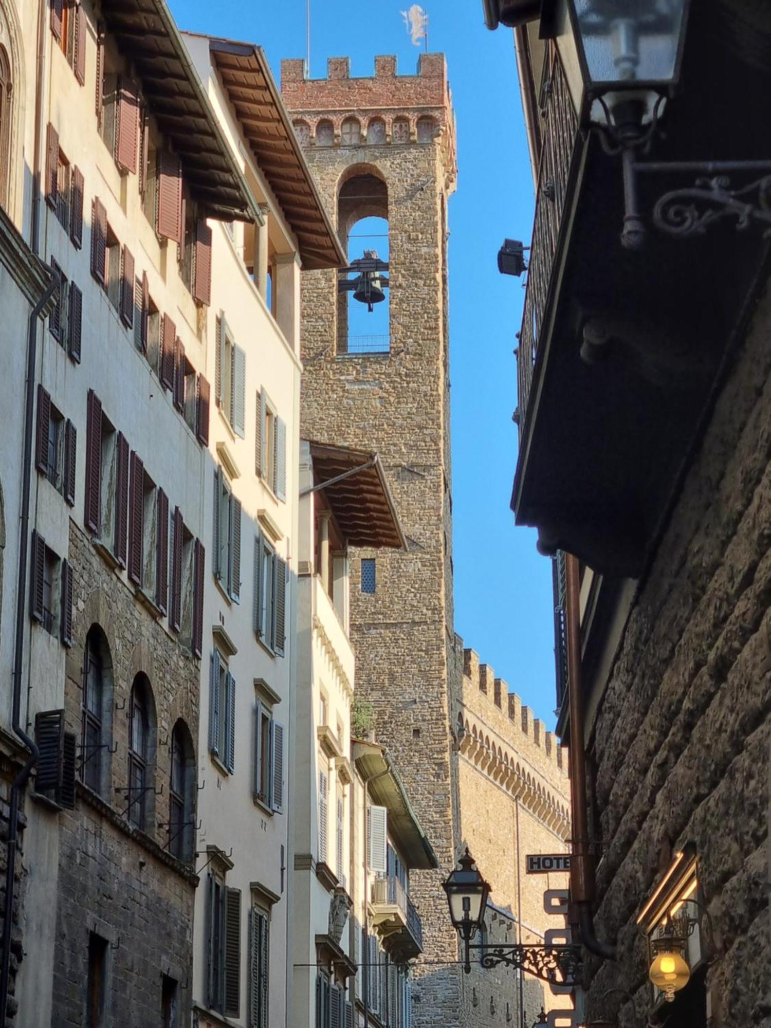 La Sede Dell'Arte Monolocale Studio E Camere In Torre Medievale Vicino A Duomo E Piazza Signoria Флоренция Экстерьер фото