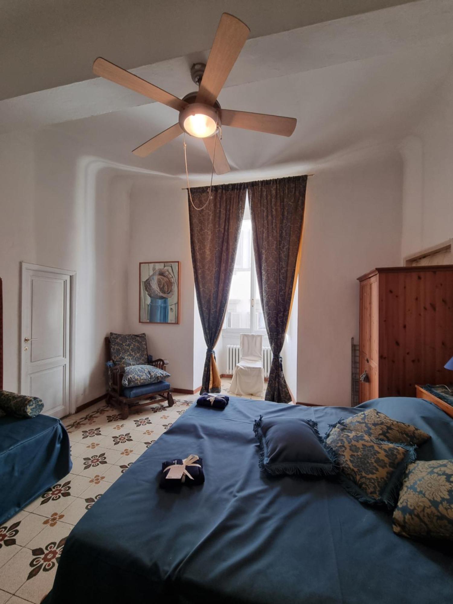 La Sede Dell'Arte Monolocale Studio E Camere In Torre Medievale Vicino A Duomo E Piazza Signoria Флоренция Экстерьер фото